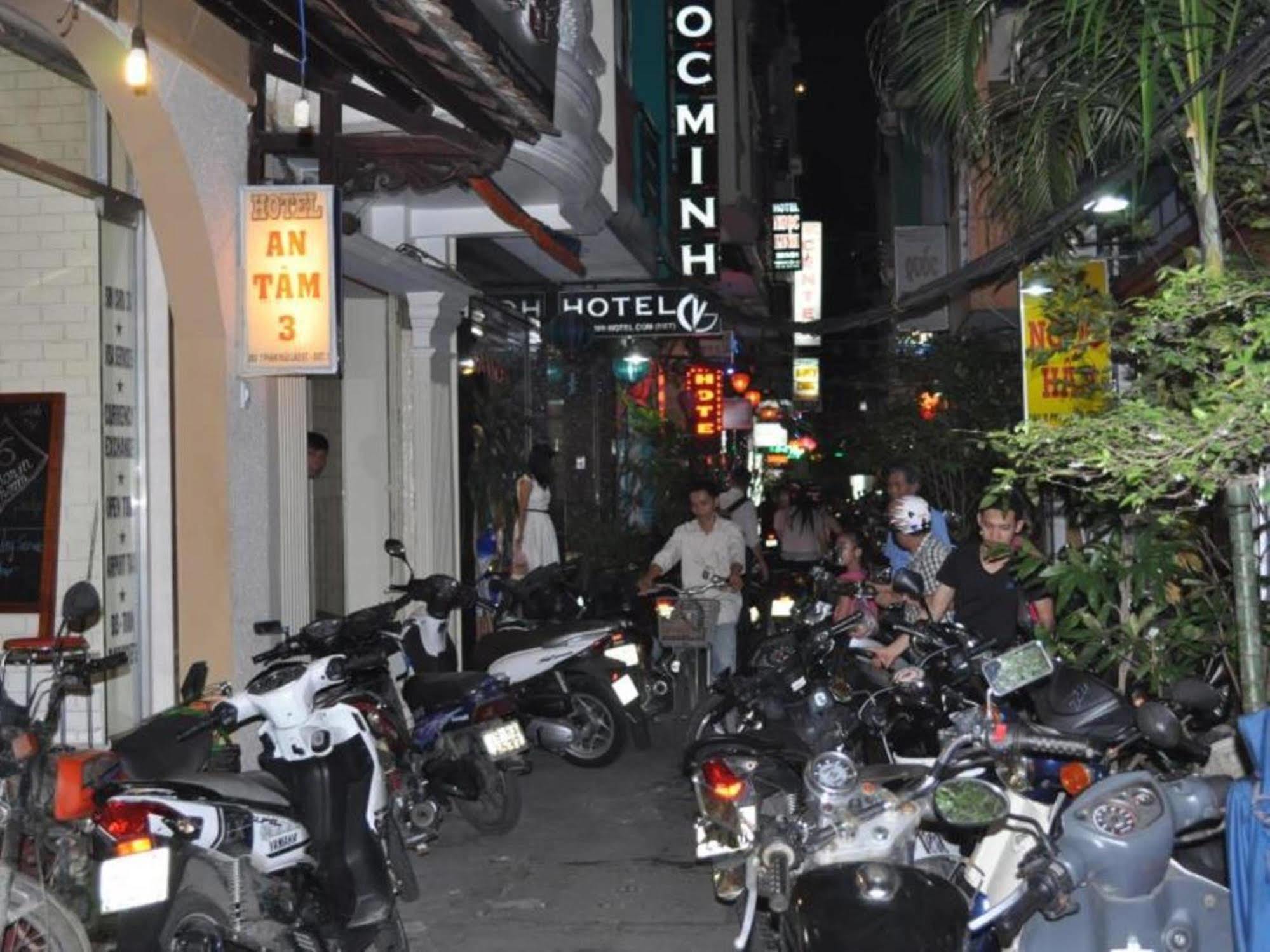 An Tam 3 Hotel Thành Pho Ho Chí Minh Esterno foto